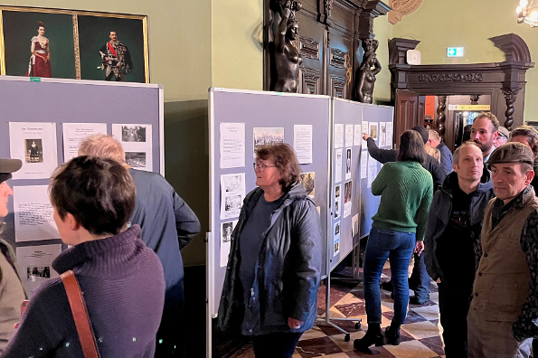 Fotoaustellung 150 Jahre Stumm in Rauischholzhausen
